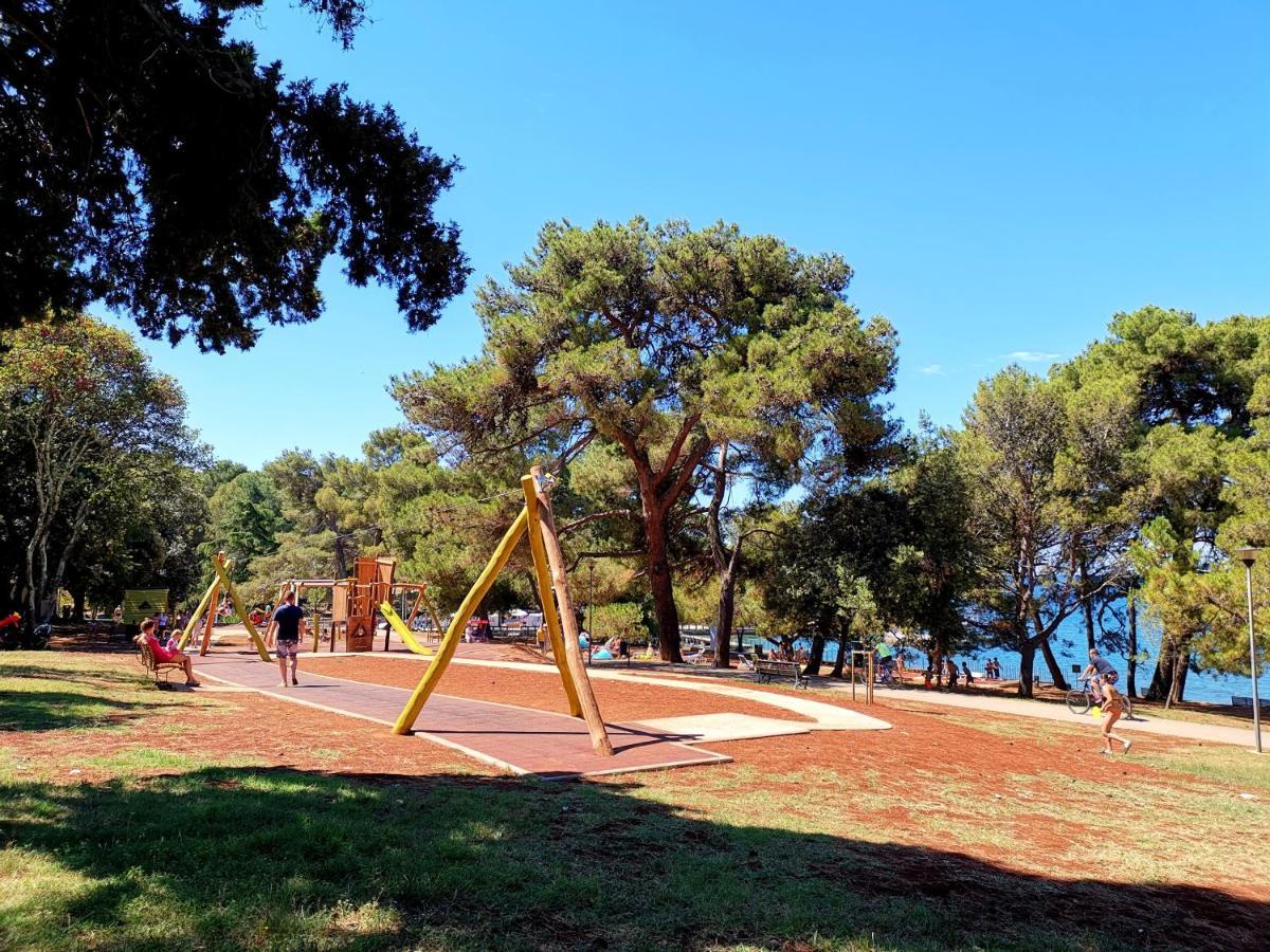 Stay In The Very Heart Of Porec - 50M To The Beach Kültér fotó
