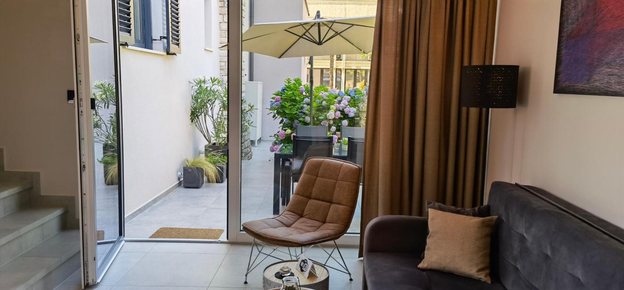 Stay In The Very Heart Of Porec - 50M To The Beach Kültér fotó